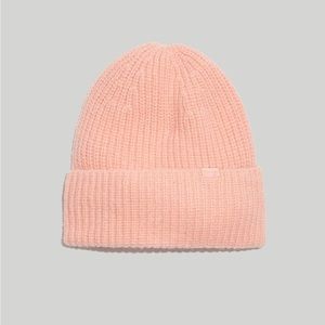 NWT Madewell Alpaca-Blend Cuffed Beanie in the color Faded Coral